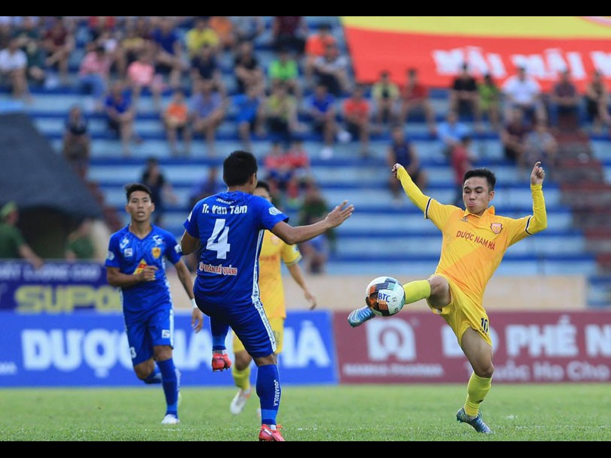 nhan-dinh-soi-keo-quang-nam-vs-nam-dinh-luc-17h00-ngay-15-6-2025-1