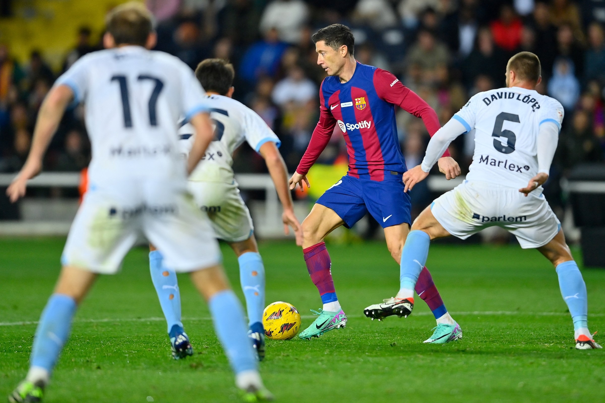 Nhận định soi kèo Barcelona vs Girona lúc 21h15 ngày 18/10/2025 nhan-dinh-soi-keo-barcelona-vs-girona-luc-21h15-ngay-18-10-2025-1